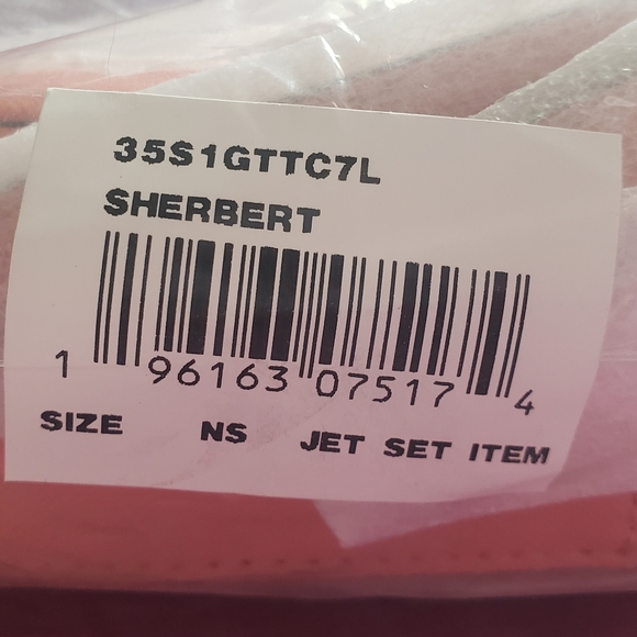 NWT Jet Set Saffiano Leather Crossbody - Picture 12 of 13